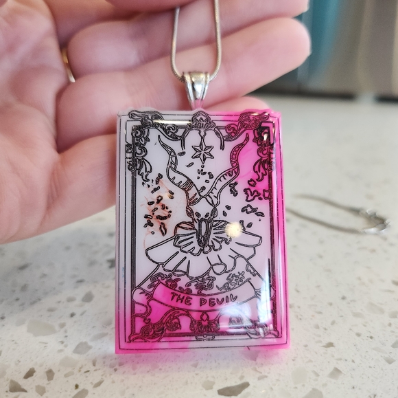 Handmade The Dev*l Tarot Card Pink and White Tie Dye Effect Pendant Necklace - Picture 4 of 7